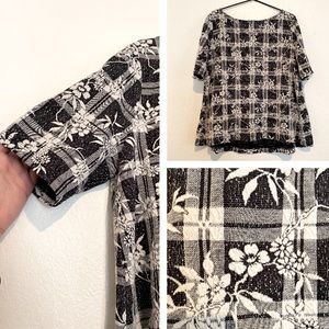 ⚡️3/$17⚡️LOFT Outlet Floral Plaid Textured Top